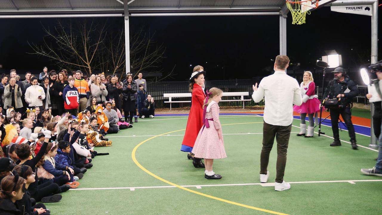 The three little pigs at TVPS production
